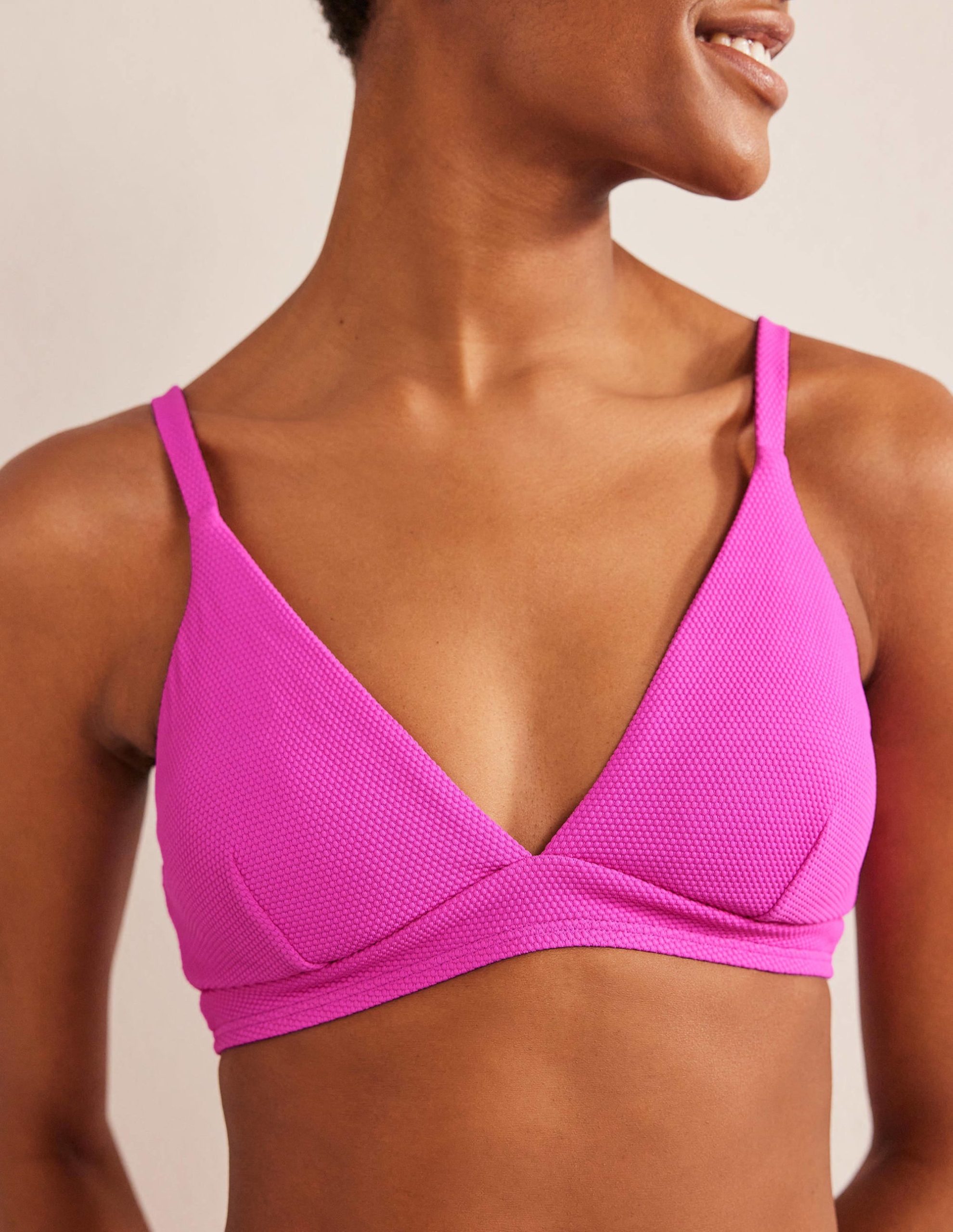 Arezzo V-neck Bikini Top-Amazing Pink Texture - Image 2