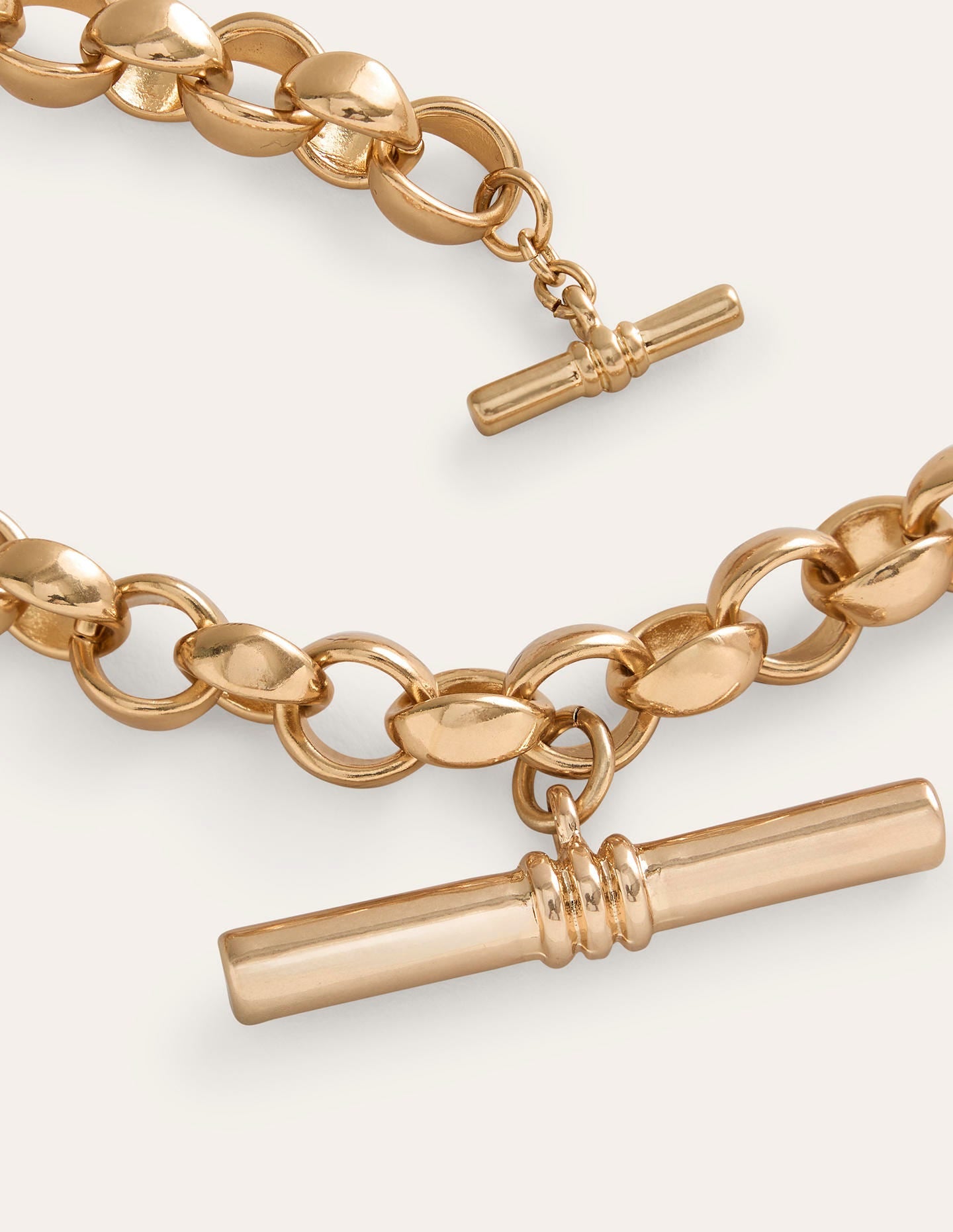 Chunky T-bar Chain Necklace-Gold Colour - Image 4