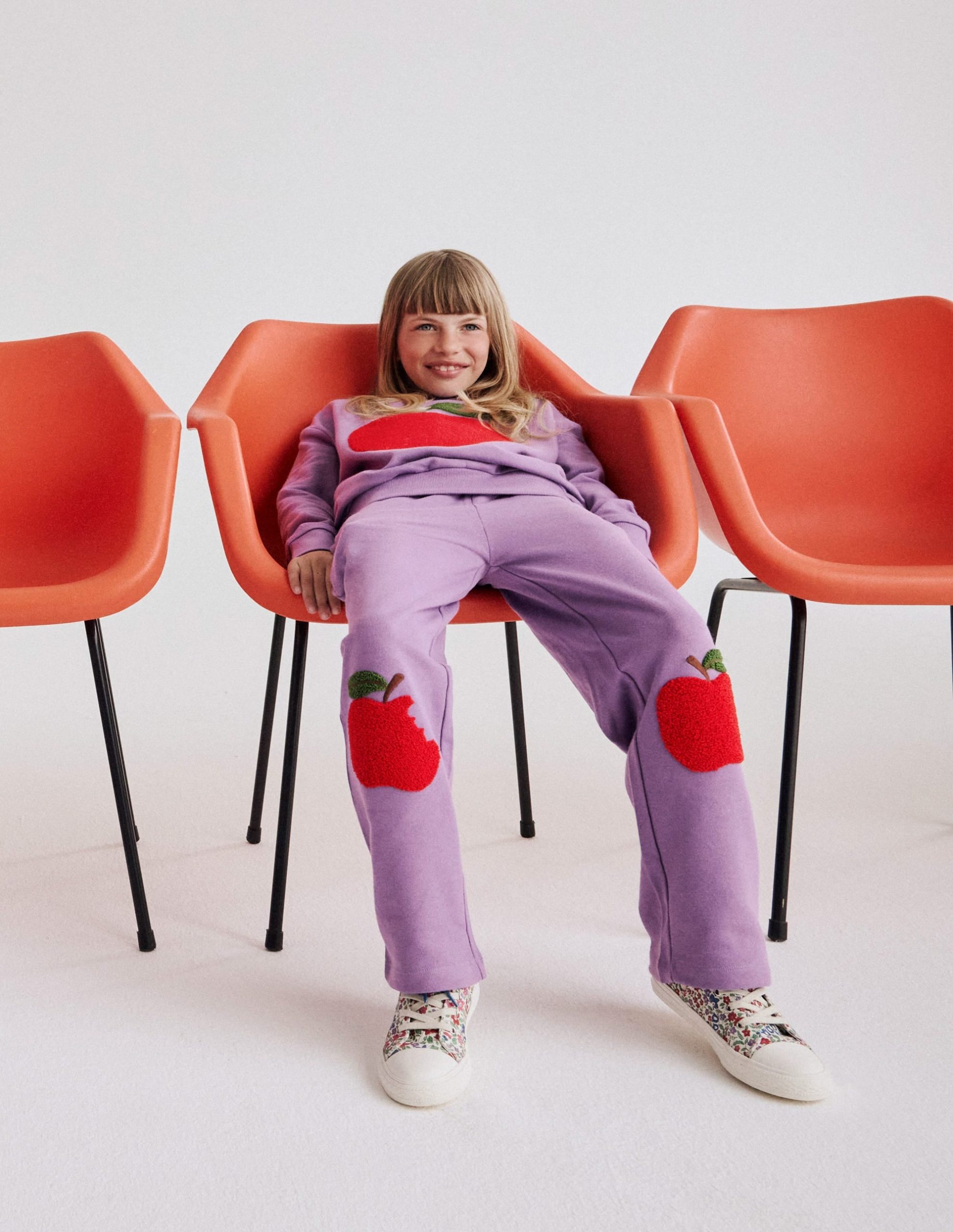 Bobbie Appliqu?? Joggers-Aster Purple Apples