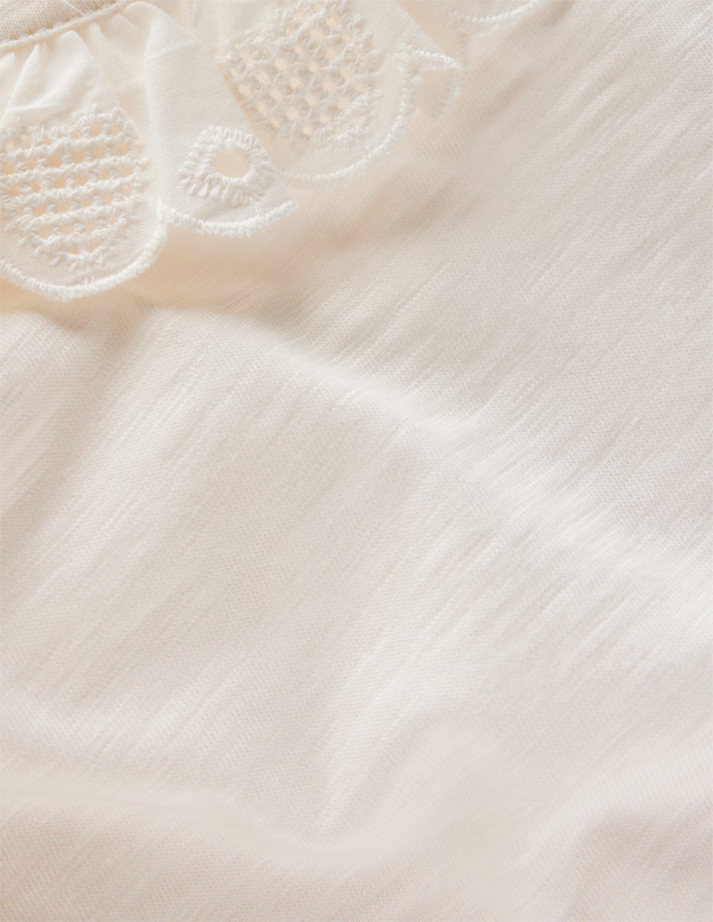 Broderie Heart Trim Top-Soft Ivory - Image 3