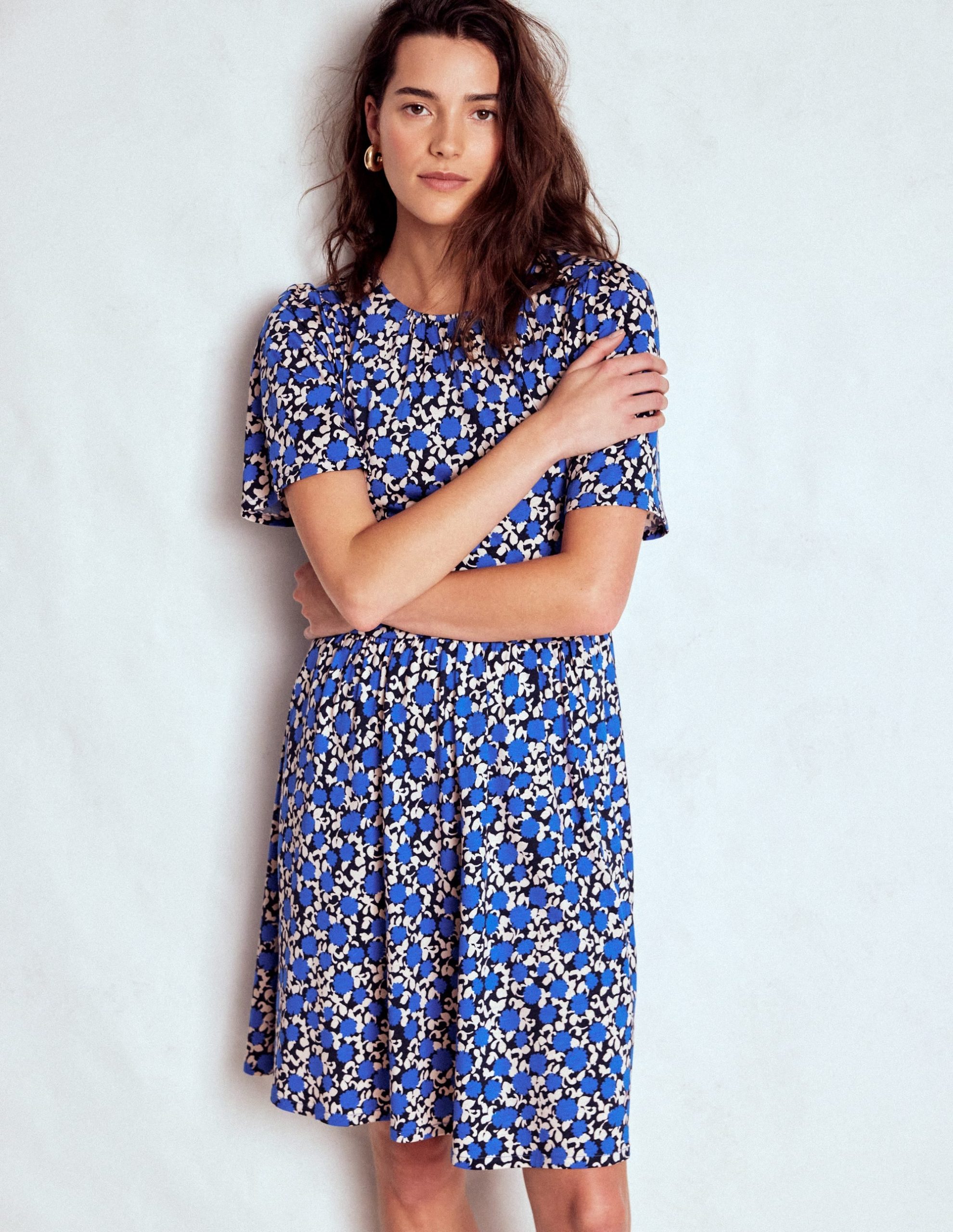 Louisa Short Jersey Dress-Kingfisher Blue. Floweret Vine - Image 4