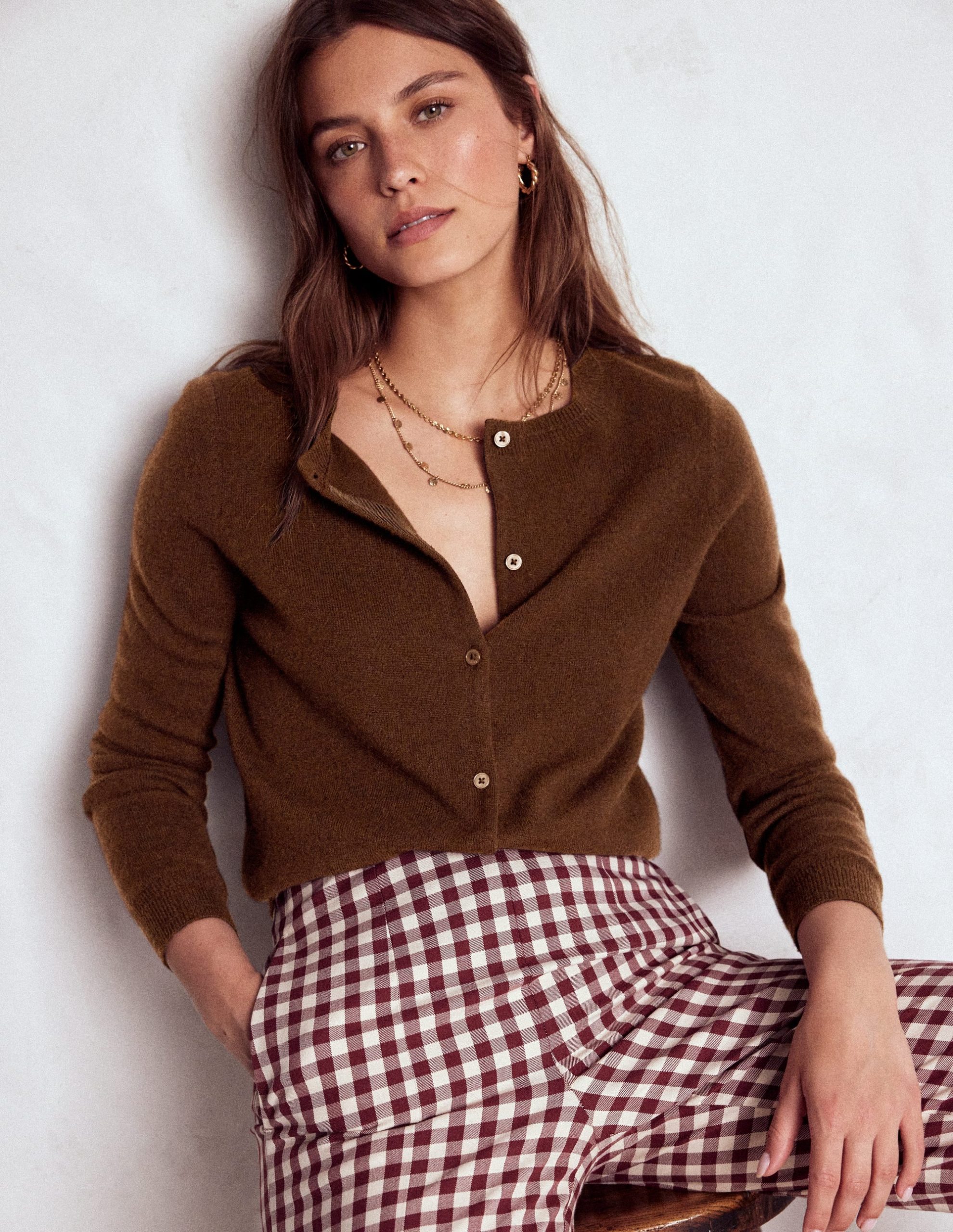 Eva Cashmere Crew Cardigan-Mocha