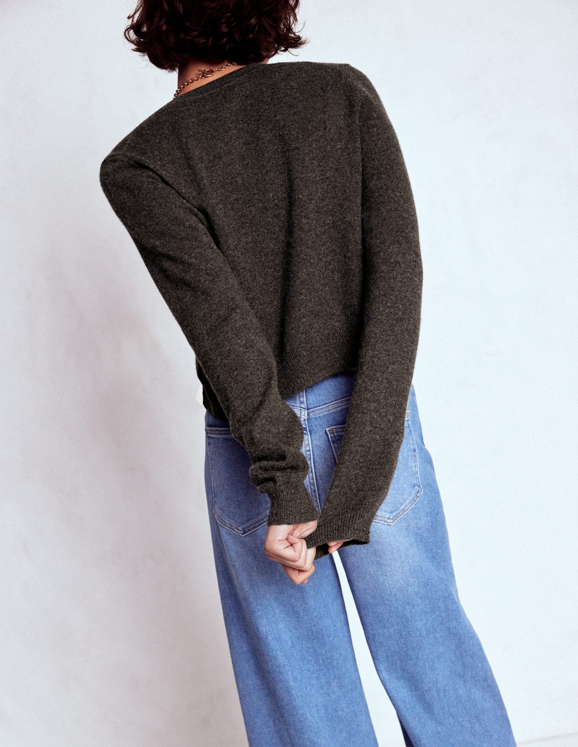 Eva Cashmere Cropped Cardigan-Charcoal Melange - Image 3