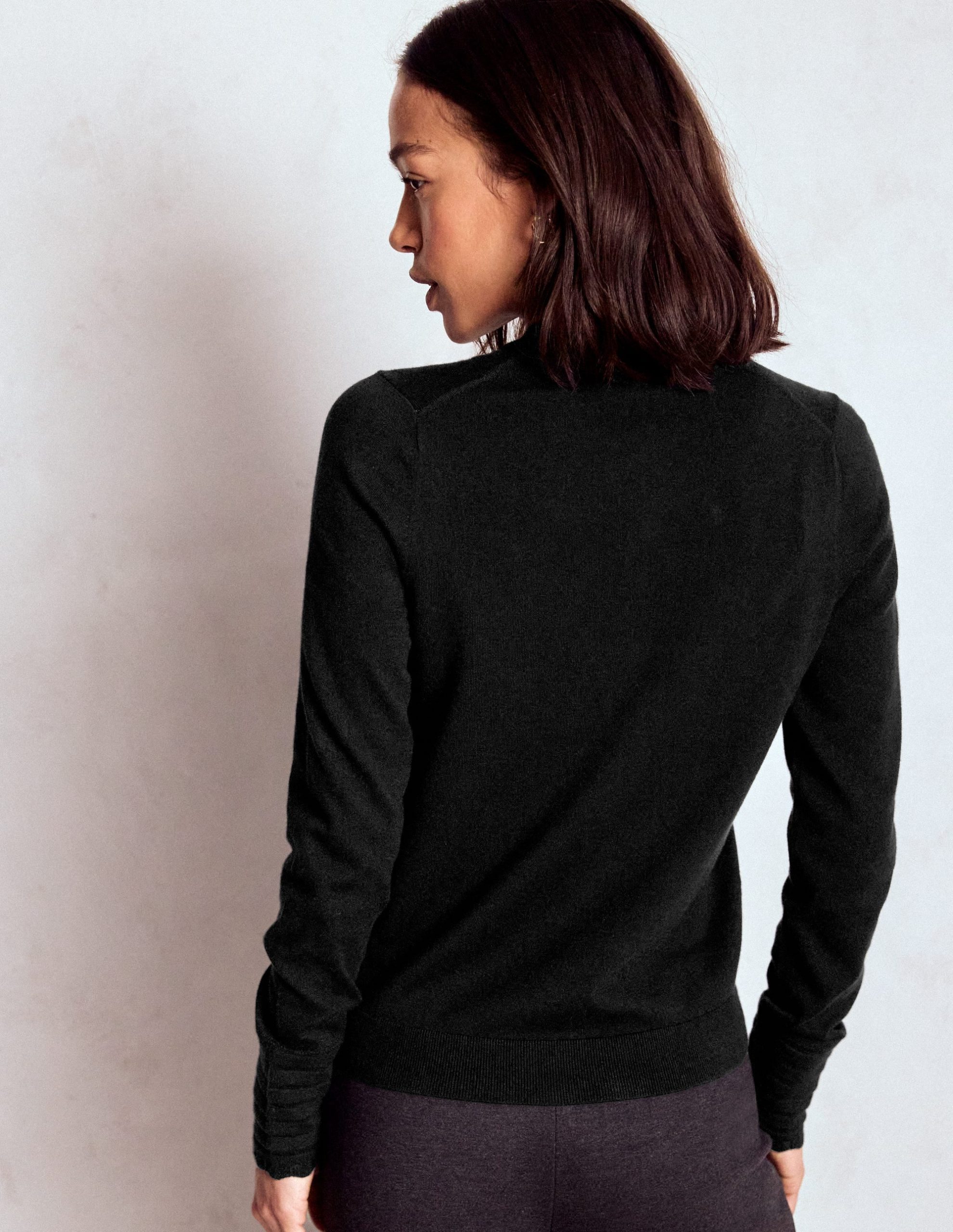 Angela Cotton Scallop Sweater-Black - Image 3