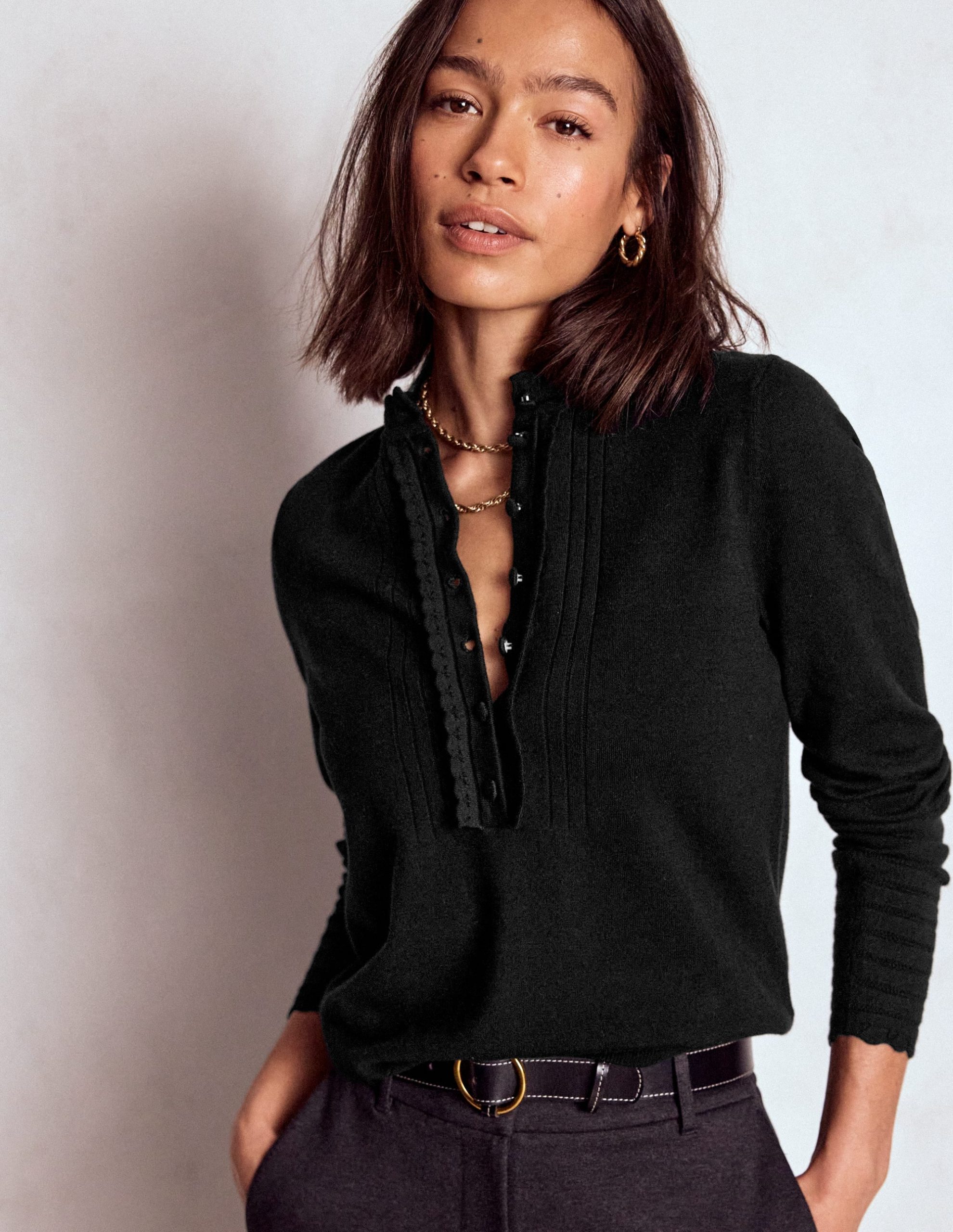 Angela Cotton Scallop Sweater-Black - Image 5