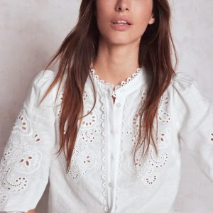 Alicia Cutwork Linen Top-White. Cutwork Embroidery