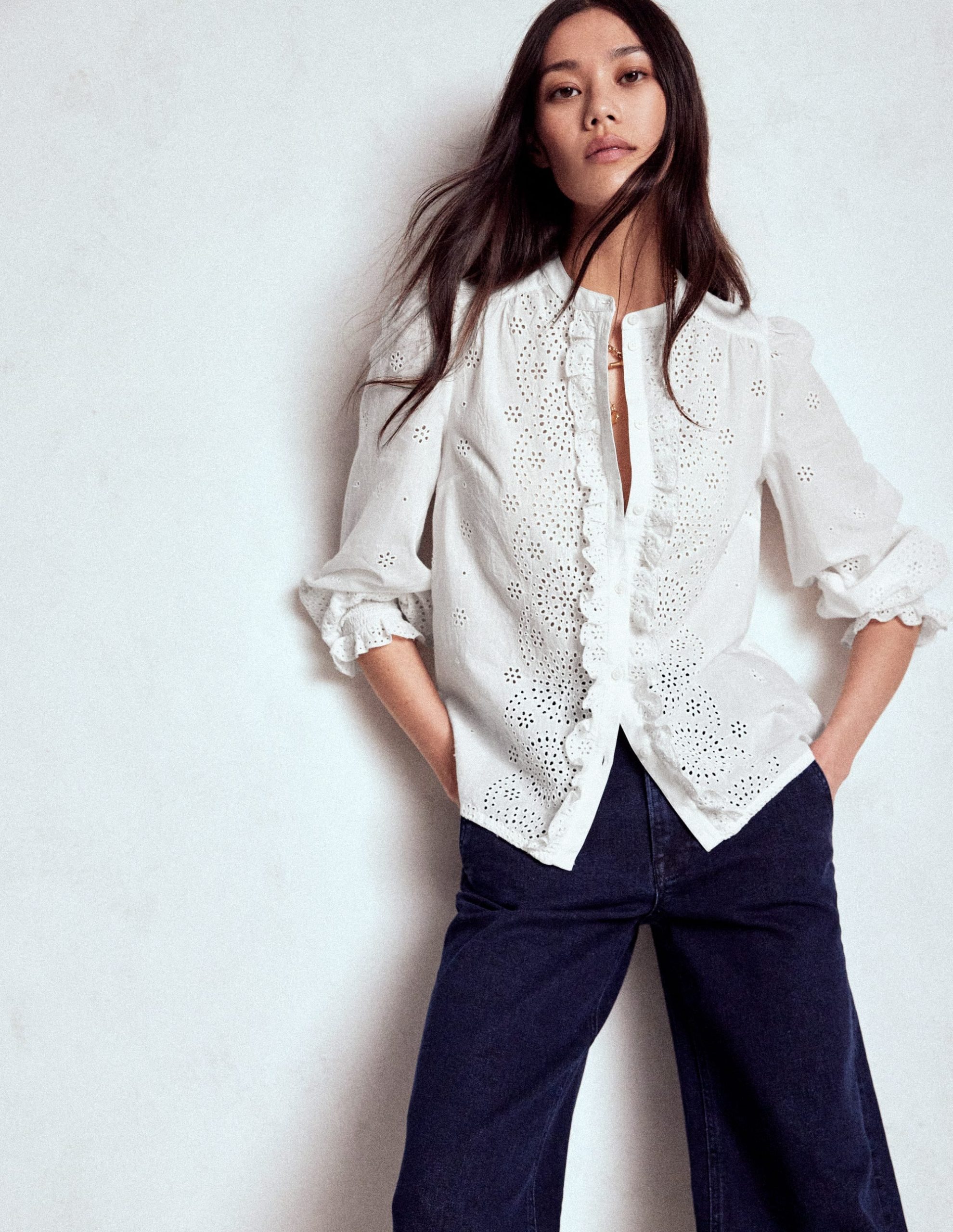 Alice Broderie Top-White