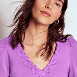 Flora Lace V-neck Top-Amethyst Purple
