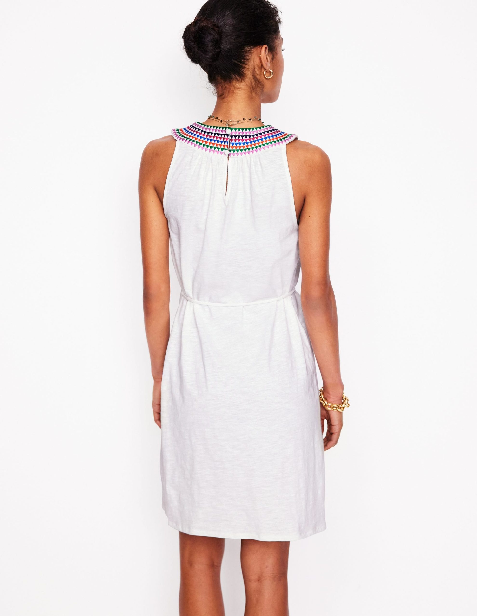 Eleni Embroidered Short Dress-White - Image 3