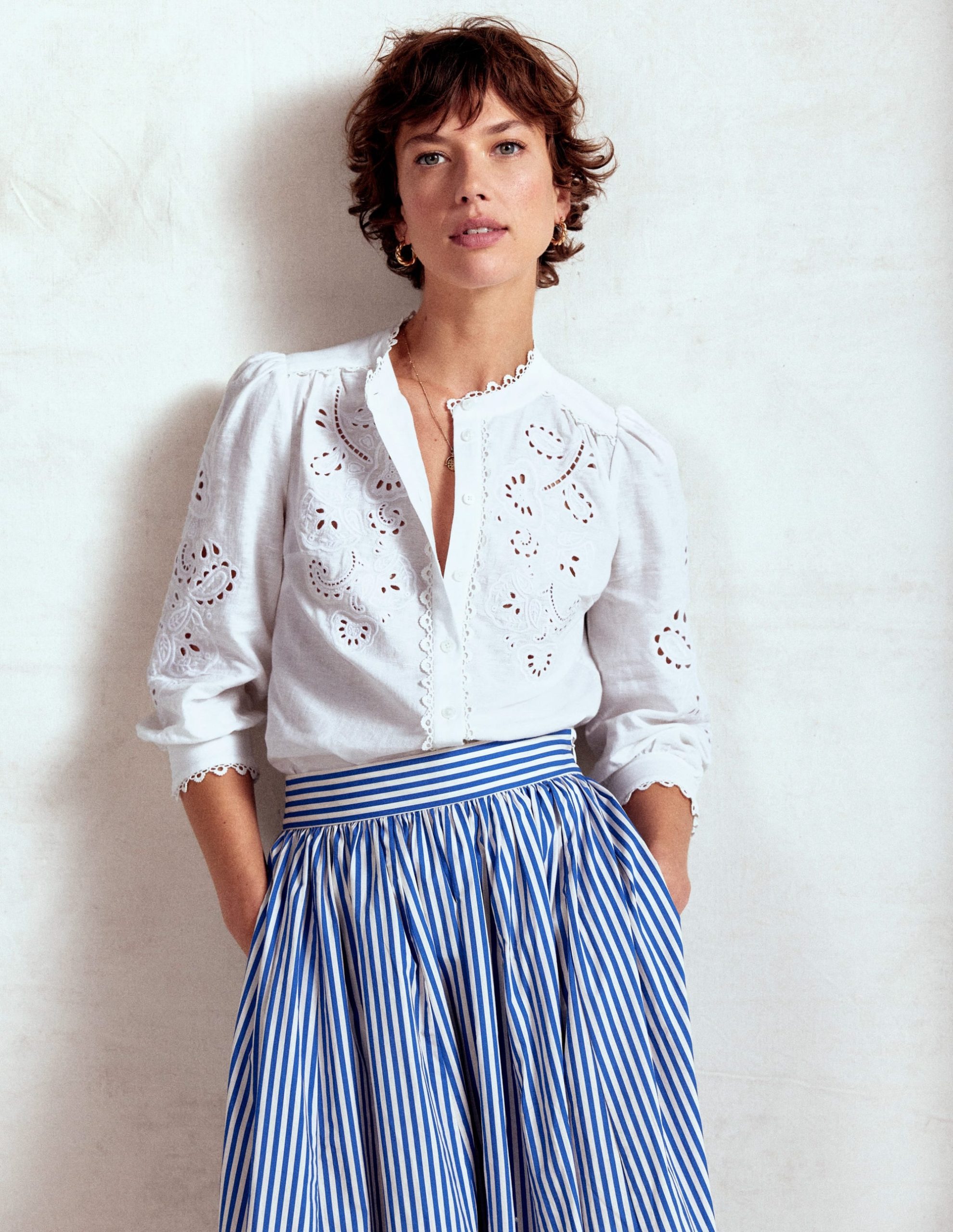 Alicia Cutwork Linen Top-White. Cutwork Embroidery - Image 7