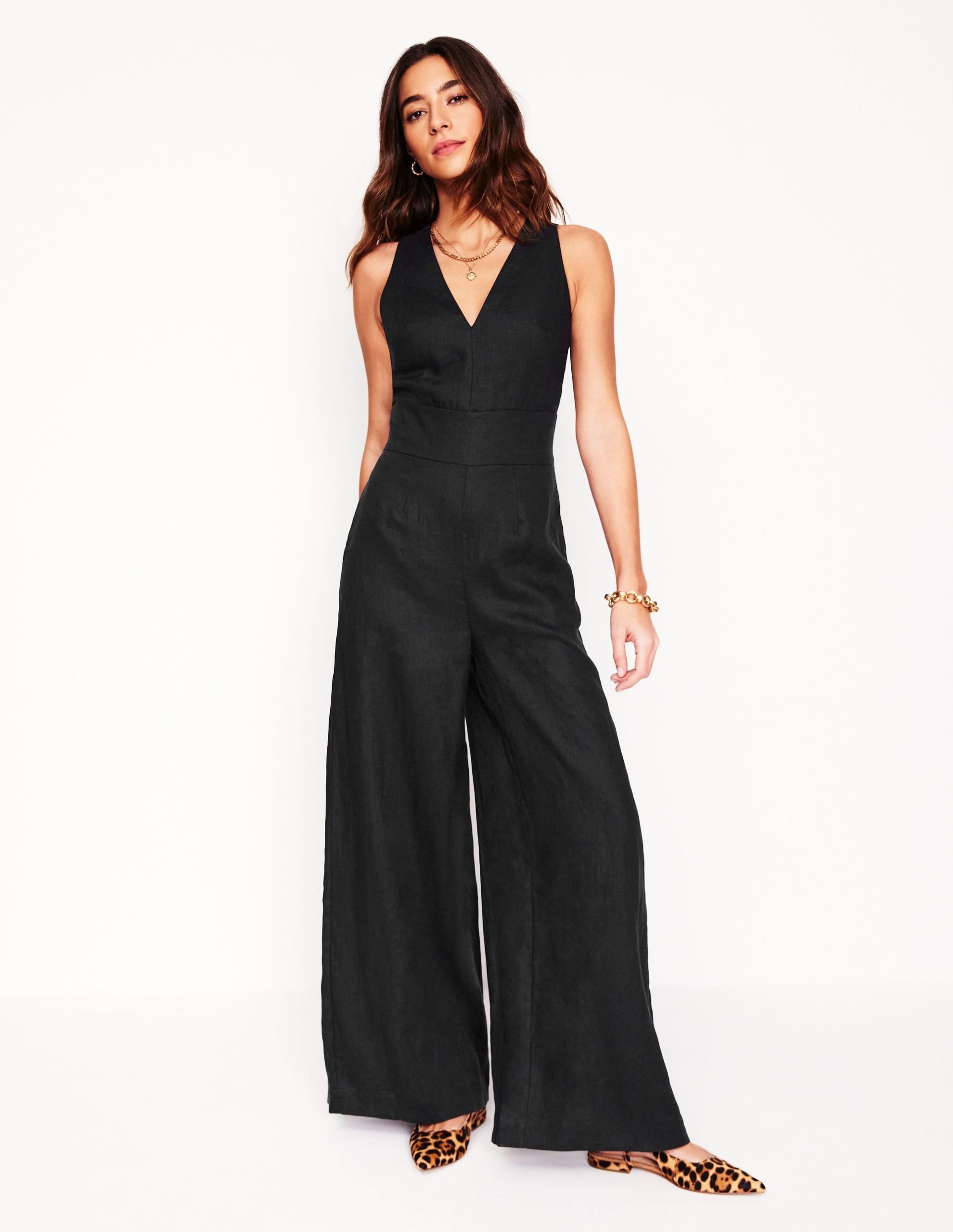 V-Neck Linen Jumpsuit-Black - Image 4