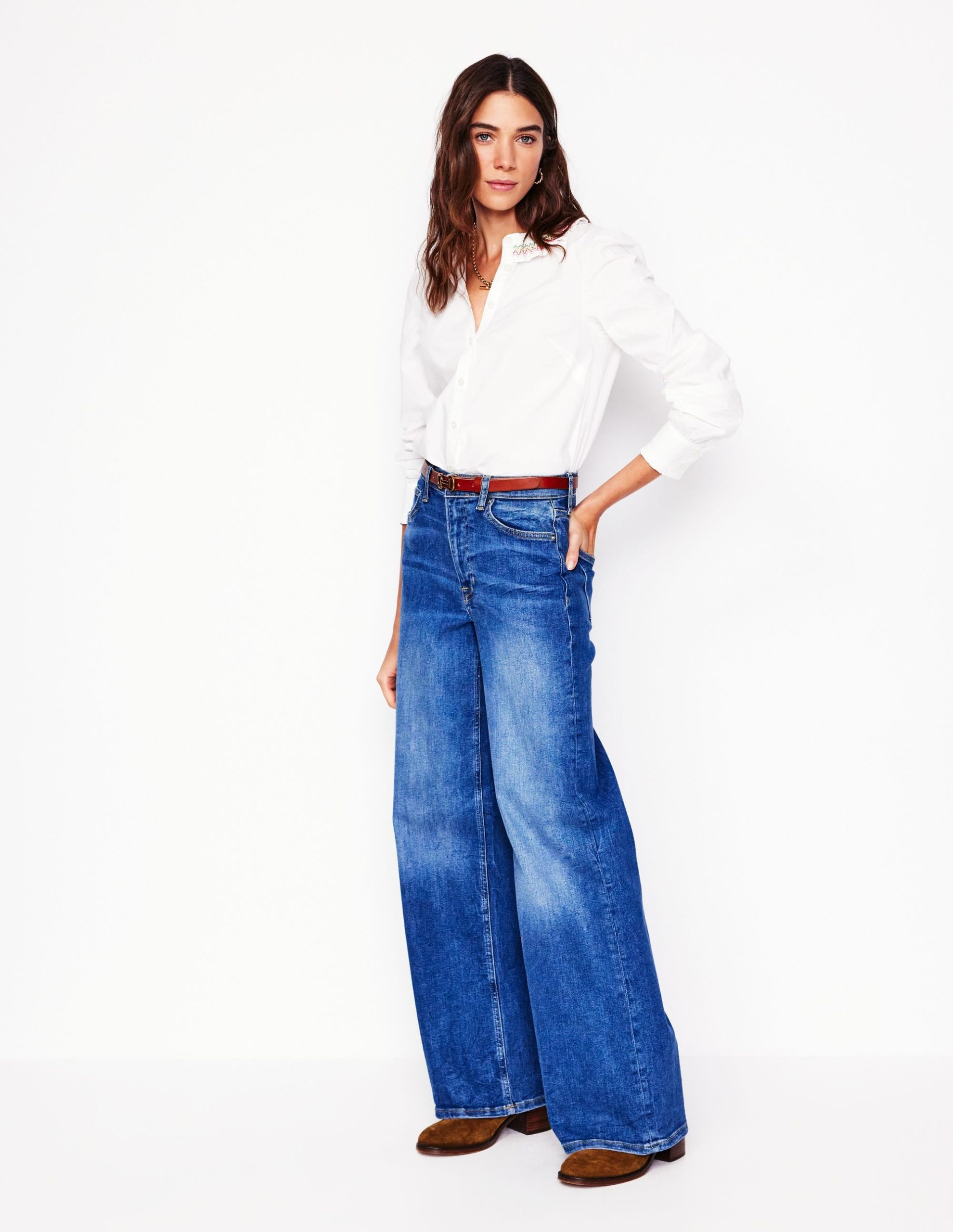 Smocked Neck Shirt-White. Multi Stitching - Image 4