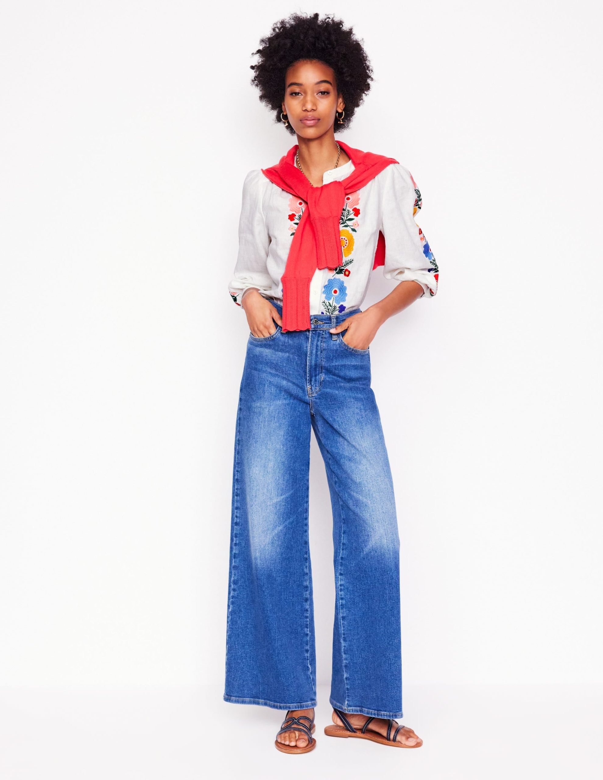 Alicia Linen Top-White. Floral Embroidery - Image 9