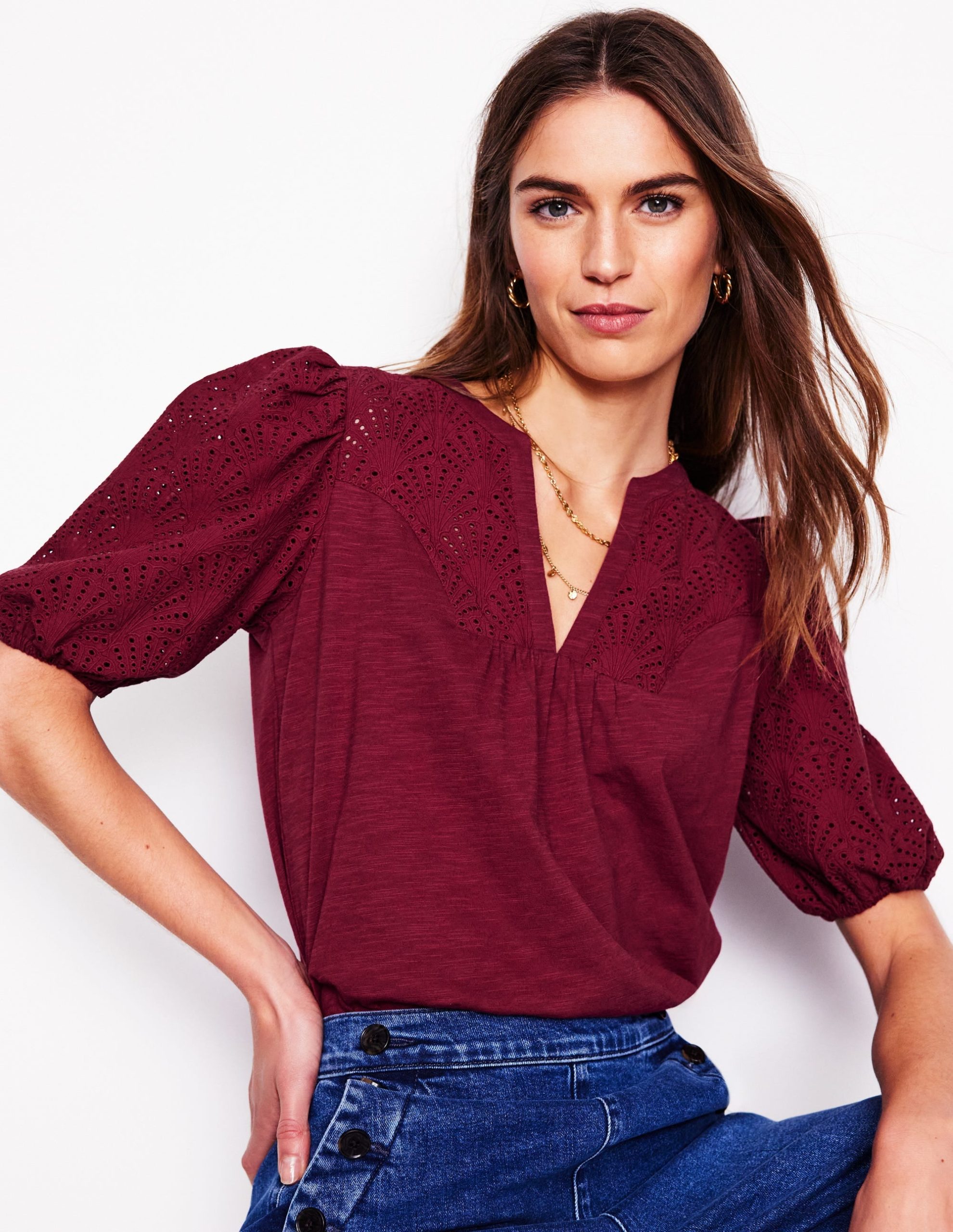 Dolly Broderie Top-Garnet Red