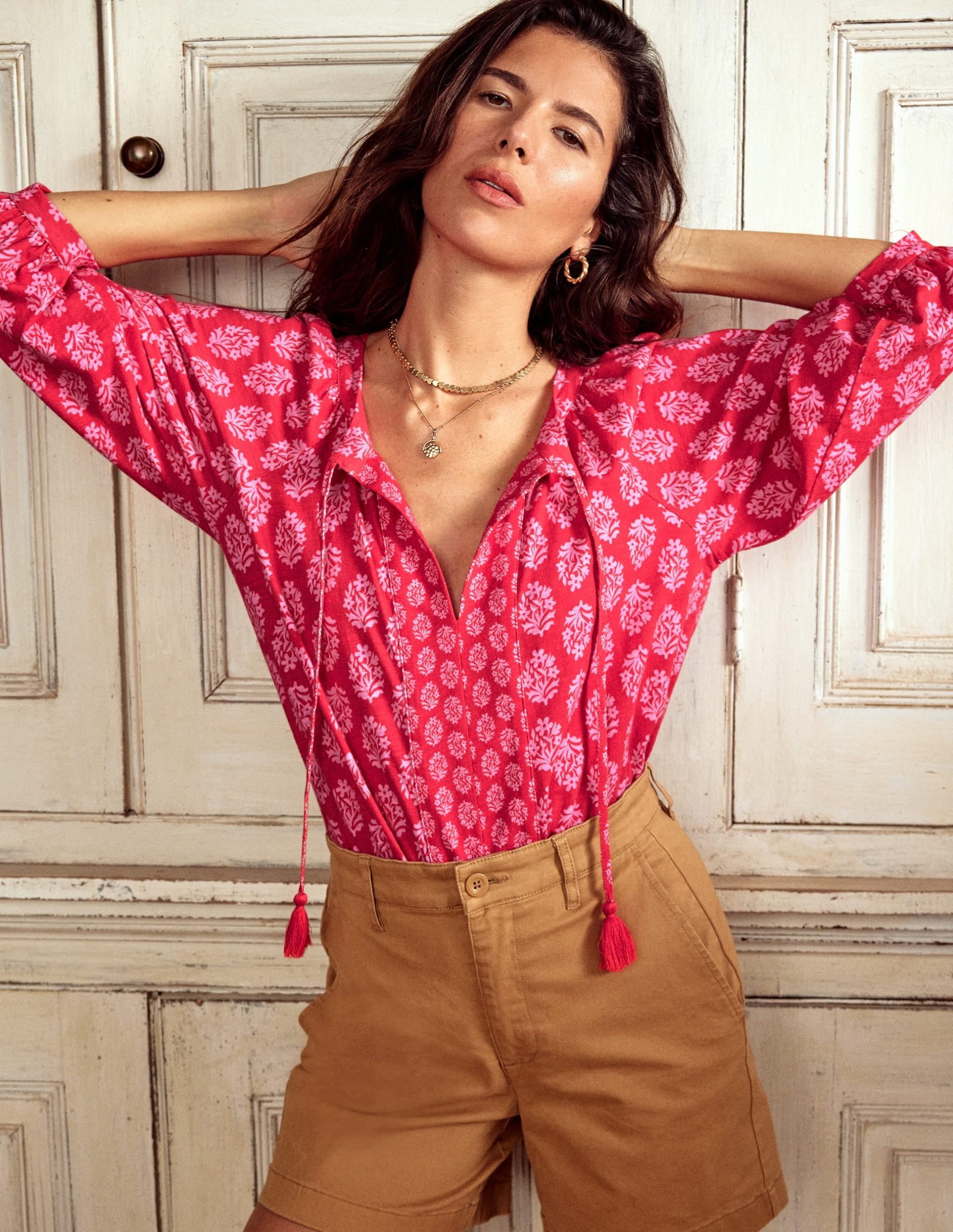 Blouson Sleeve Raglan Top-Posy Stamp