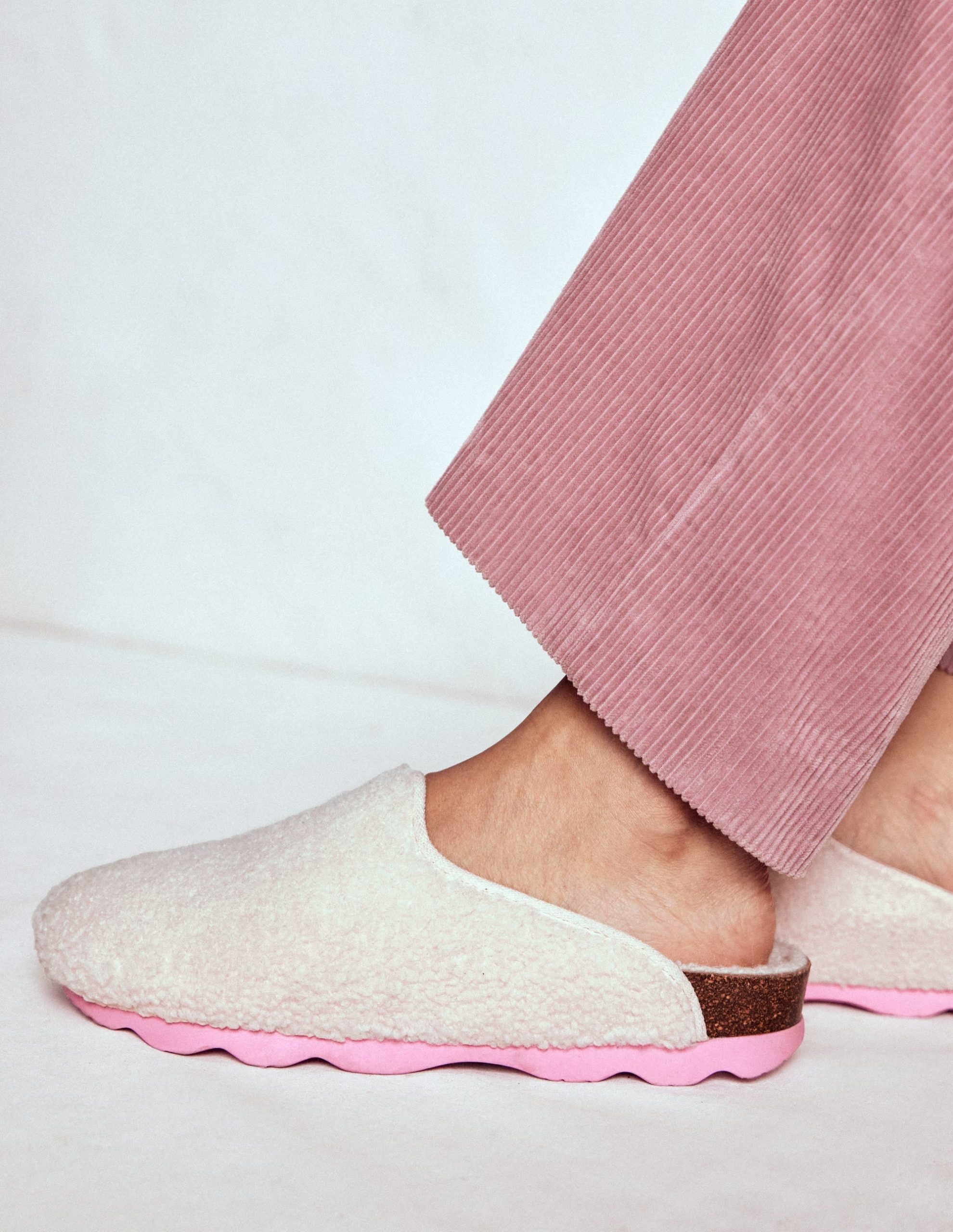 Contrast Sole Mule Slippers-Natural - Image 2