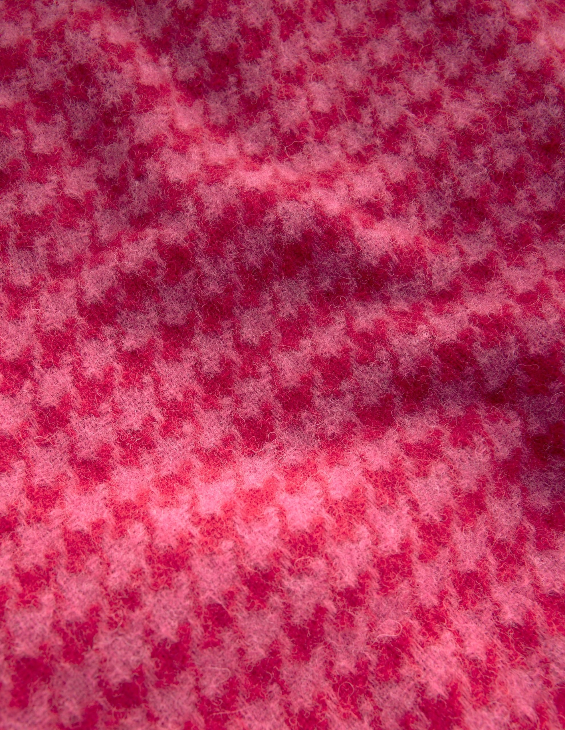 Houndstooth Blanket Scarf-Pink/Red - Image 3