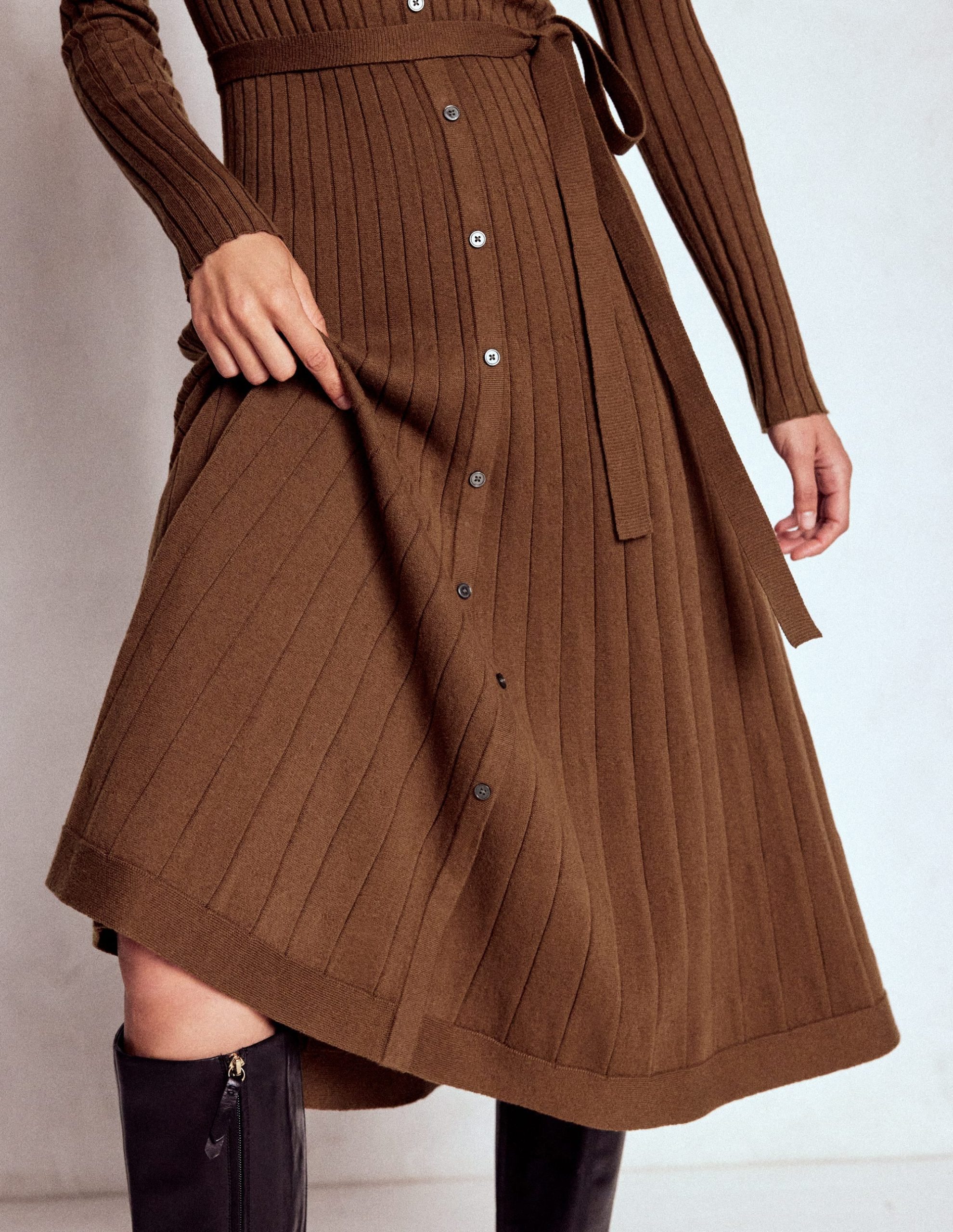 Rachel Knitted Shirt Dress-Raw Umber - Image 3