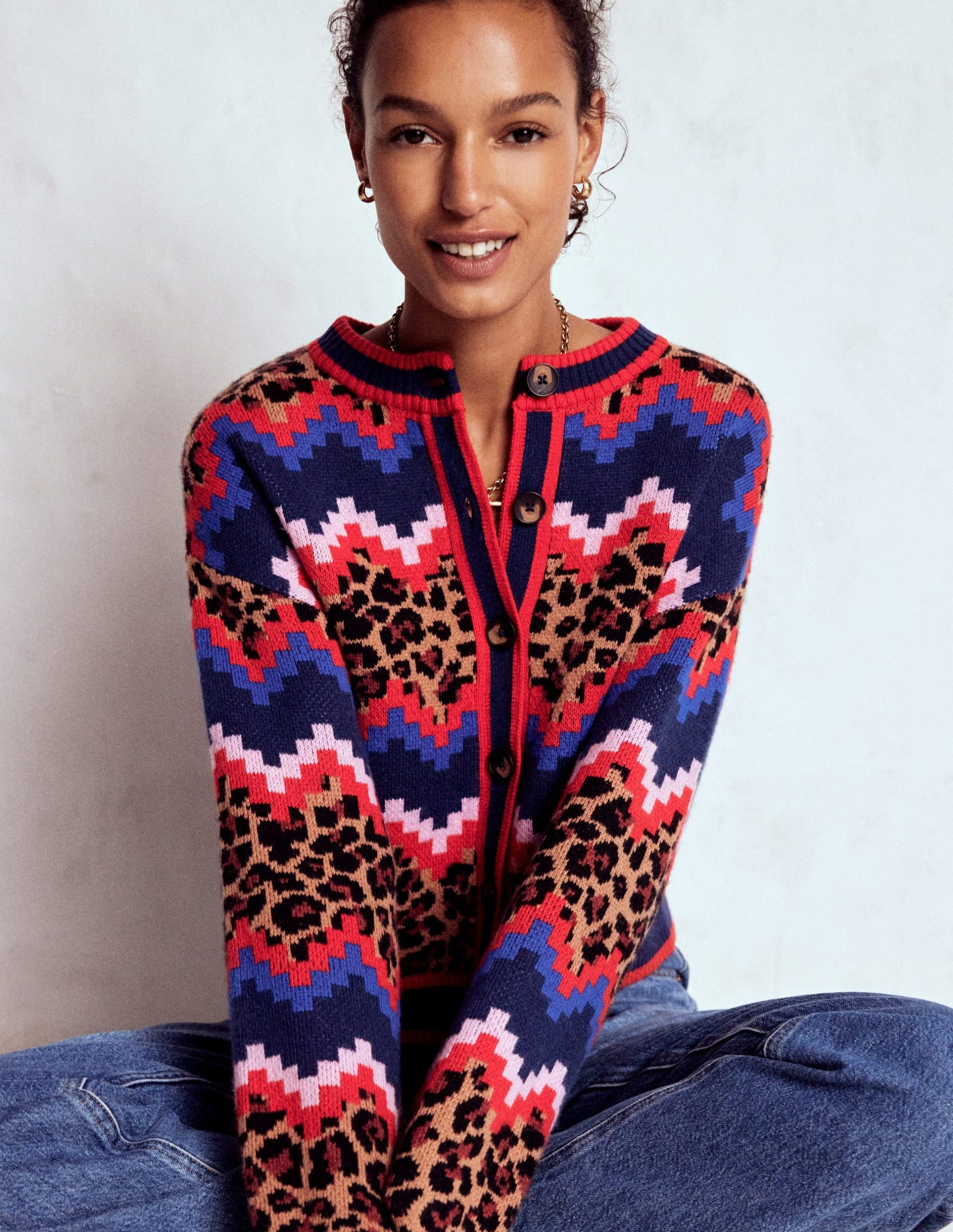 Abi Jacquard Cardigan-Multi Fair Isle. Leopard