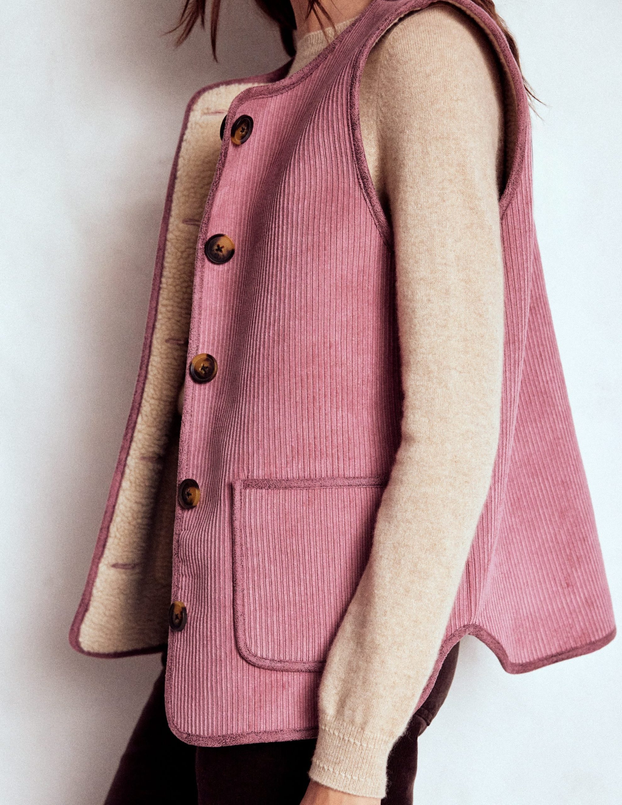 Clerkenwell Reversible Gilet-Light Pink. Natural - Image 2