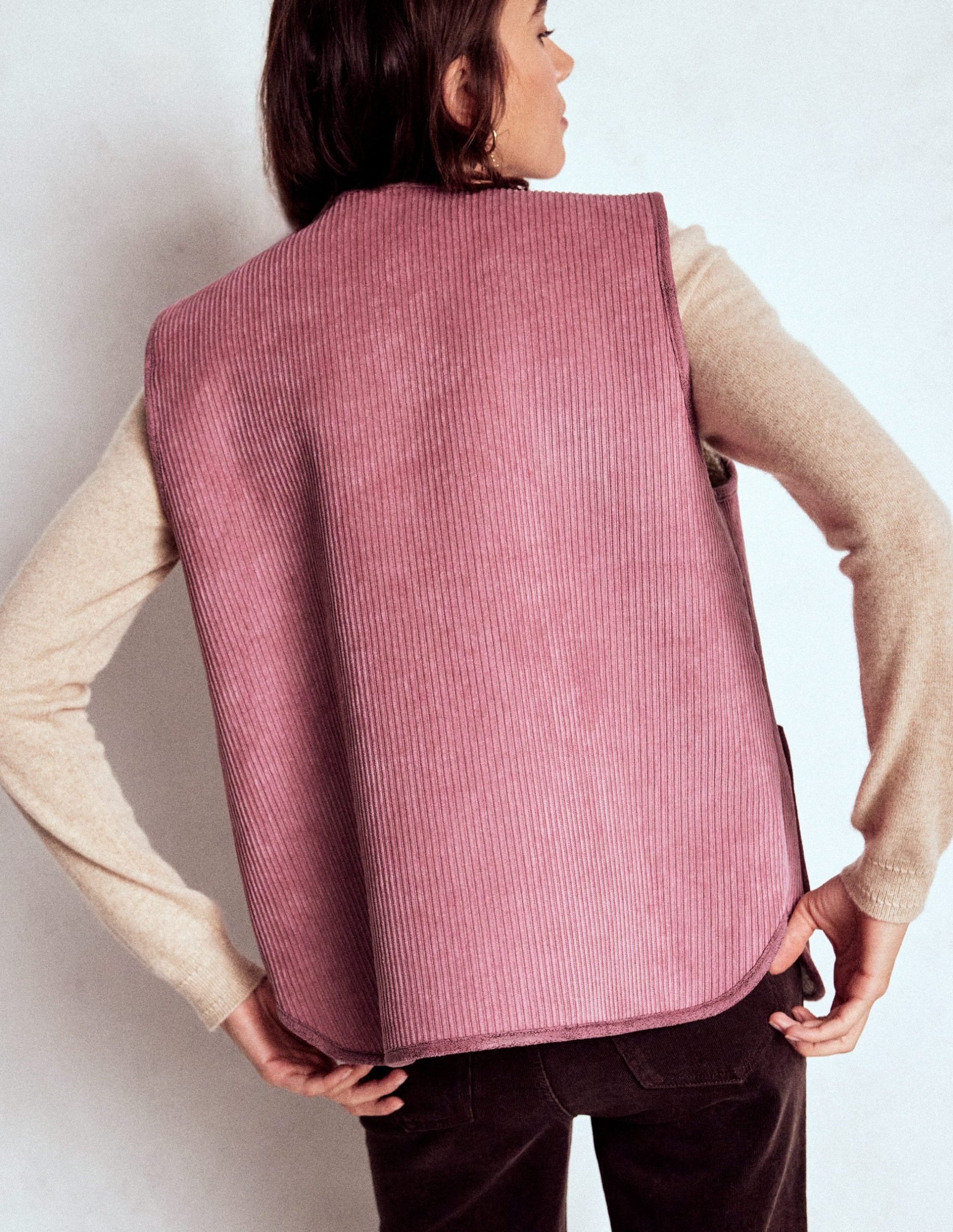 Clerkenwell Reversible Gilet-Light Pink. Natural - Image 3